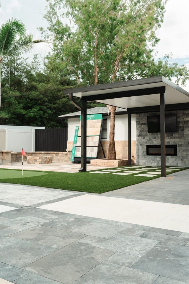 Gator Outdoor Living showroom