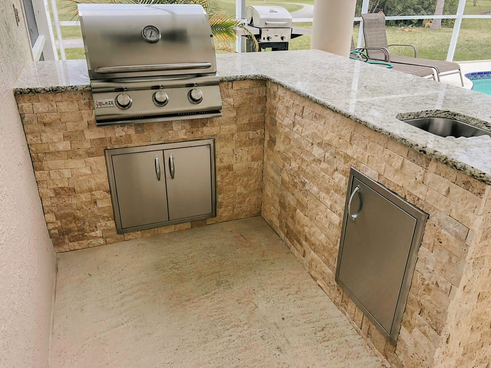 Outdoor Kitchens project photo 18