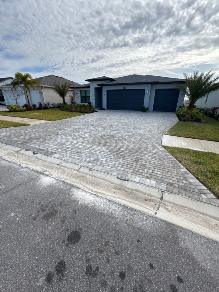 Pavers & Hardscape project photo 10
