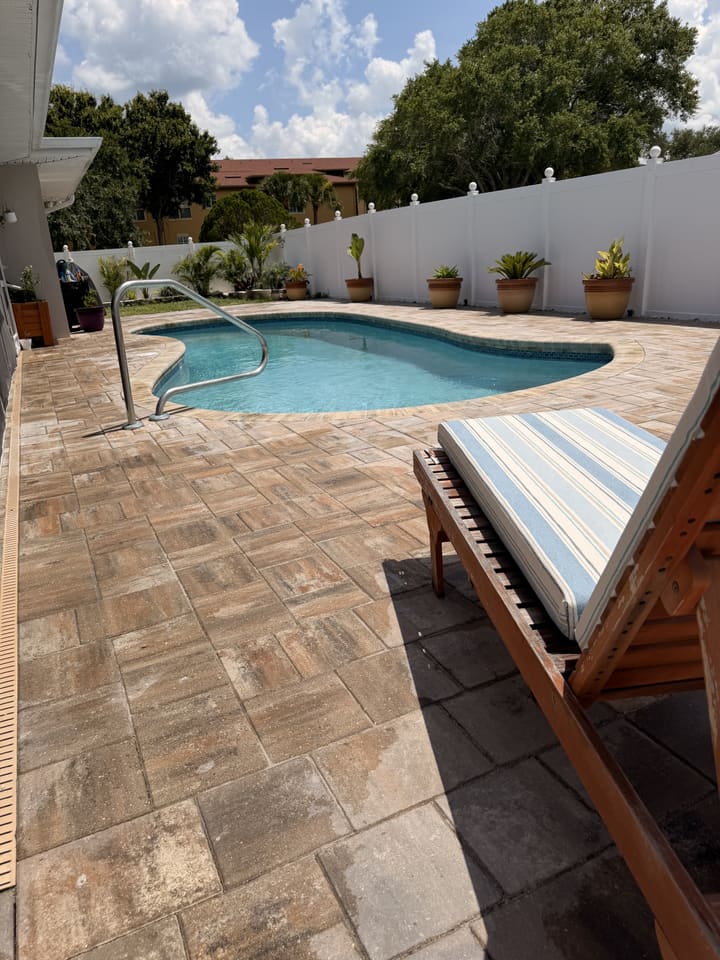 Pool Remodeling project photo 3